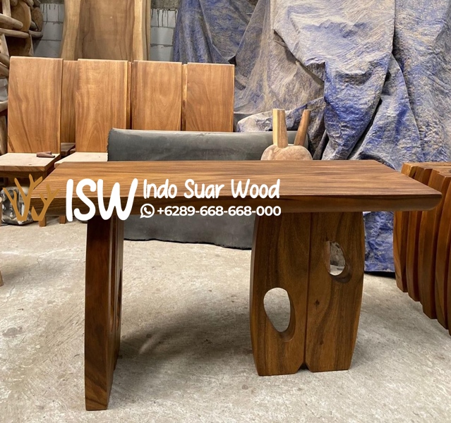 Jakarta Utara Meja Trembesi Unik Utuh
