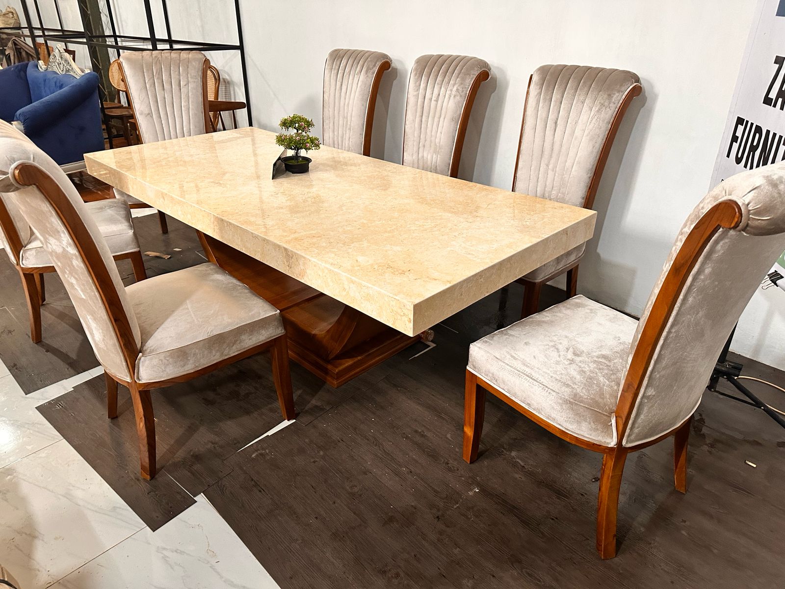 Set Meja Makan Marmer Mewah - Image 5