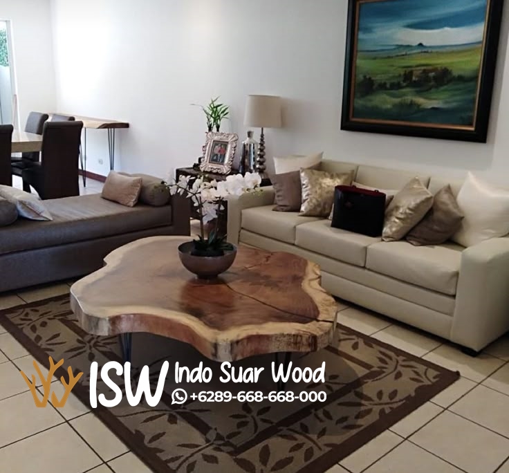 Meja Tamu Kayu Solid
