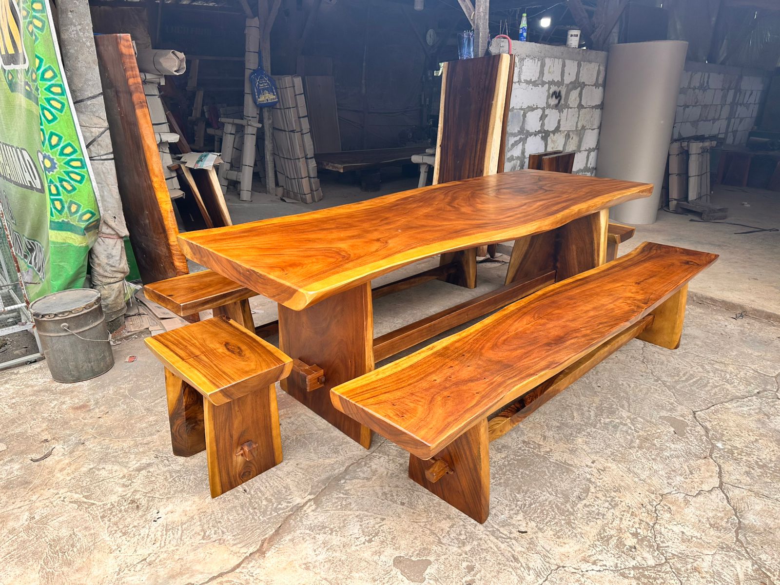 Meja Trembesi Solid - Image 4