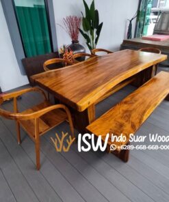Meja Kursi Kayu Trembesi