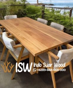 Meja Makan Kayu Trembesi Tebal