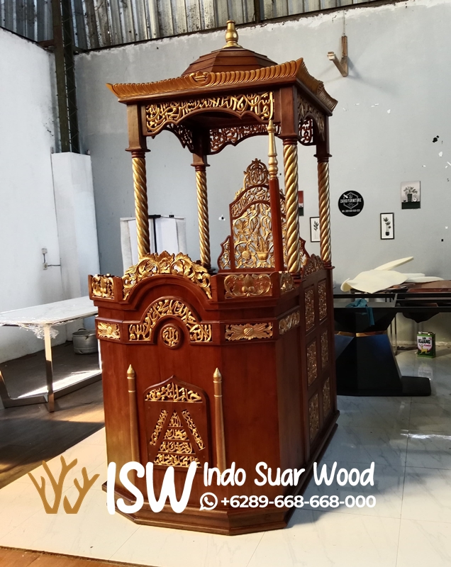 Mimbar Masjid Kubah Jepara