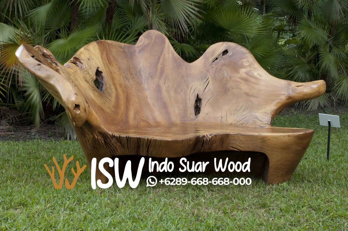Bangku Unik Kayu Utuh