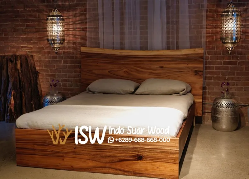 Jual di Surakarta Tempat Tidur Kayu Trembesi Unik
