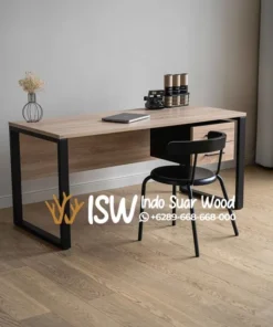 Meja Kantor Besi
