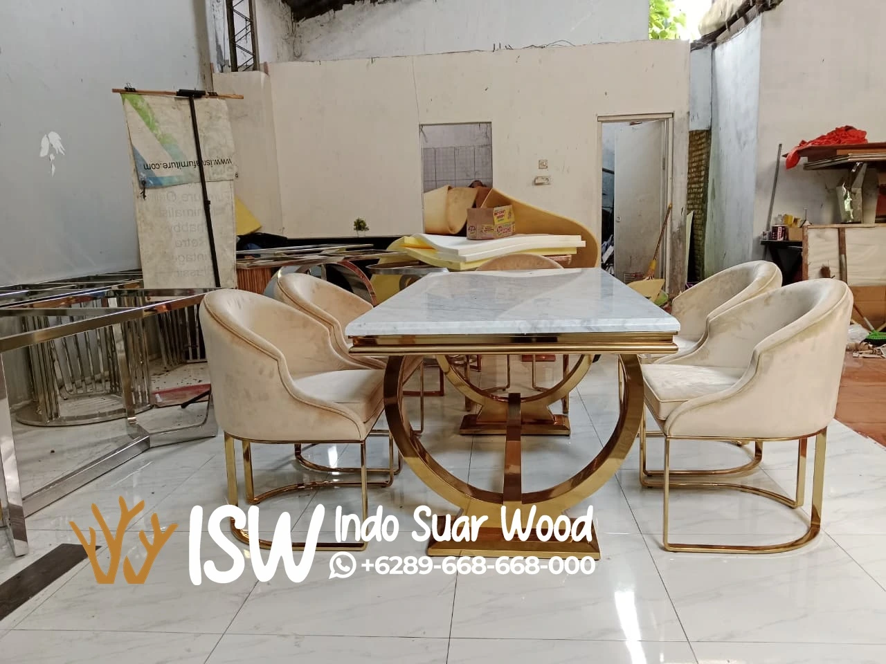 Meja Makan Marmer Italia Modern