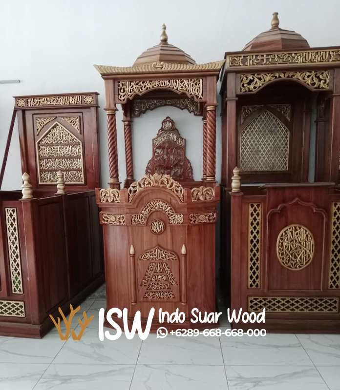 Mimbar Masjid Bondowoso
