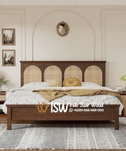 Tempat Tidur Kayu Jati Sederhana