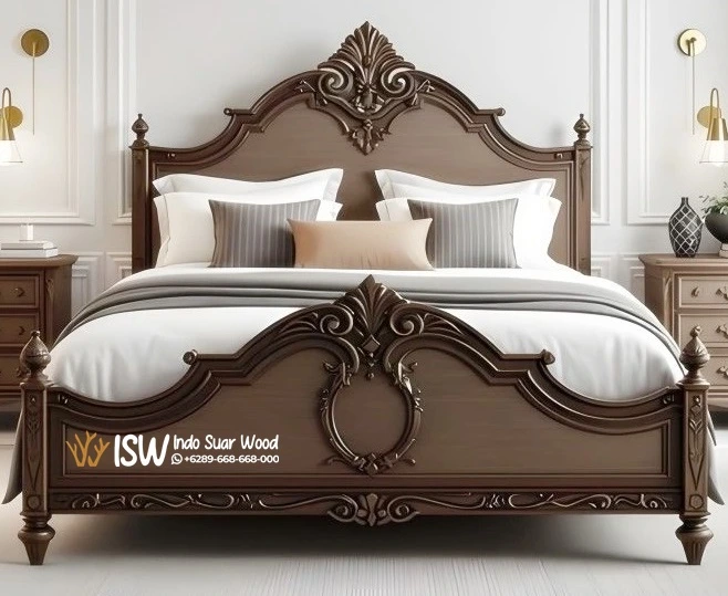 Tempat Tidur Mewah Klasik
