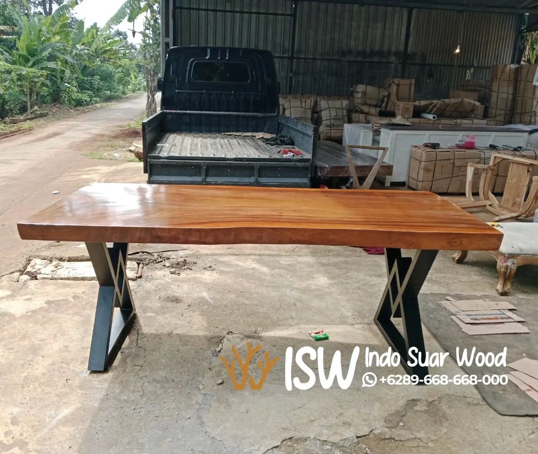 Meja Trembesi Solid Kaki Besi - Image 3