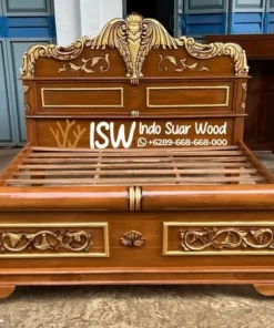 Tempat Tidur Klasik Kayu Jati
