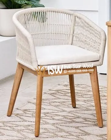 Kursi Cafe Outdoor Istimewa