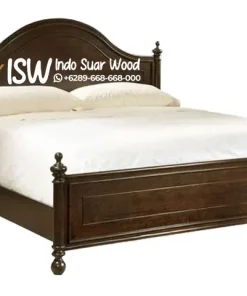 Tempat Tidur Kayu Jati Klasik